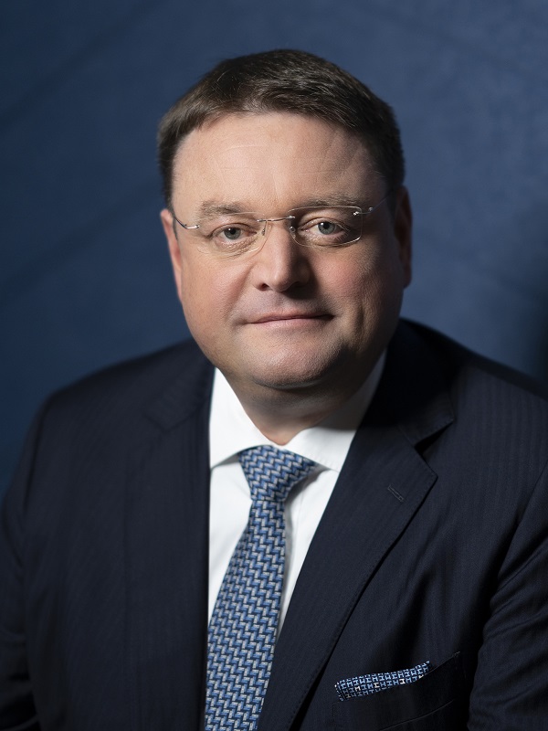 Stefan Paul (ステファン・ポール)